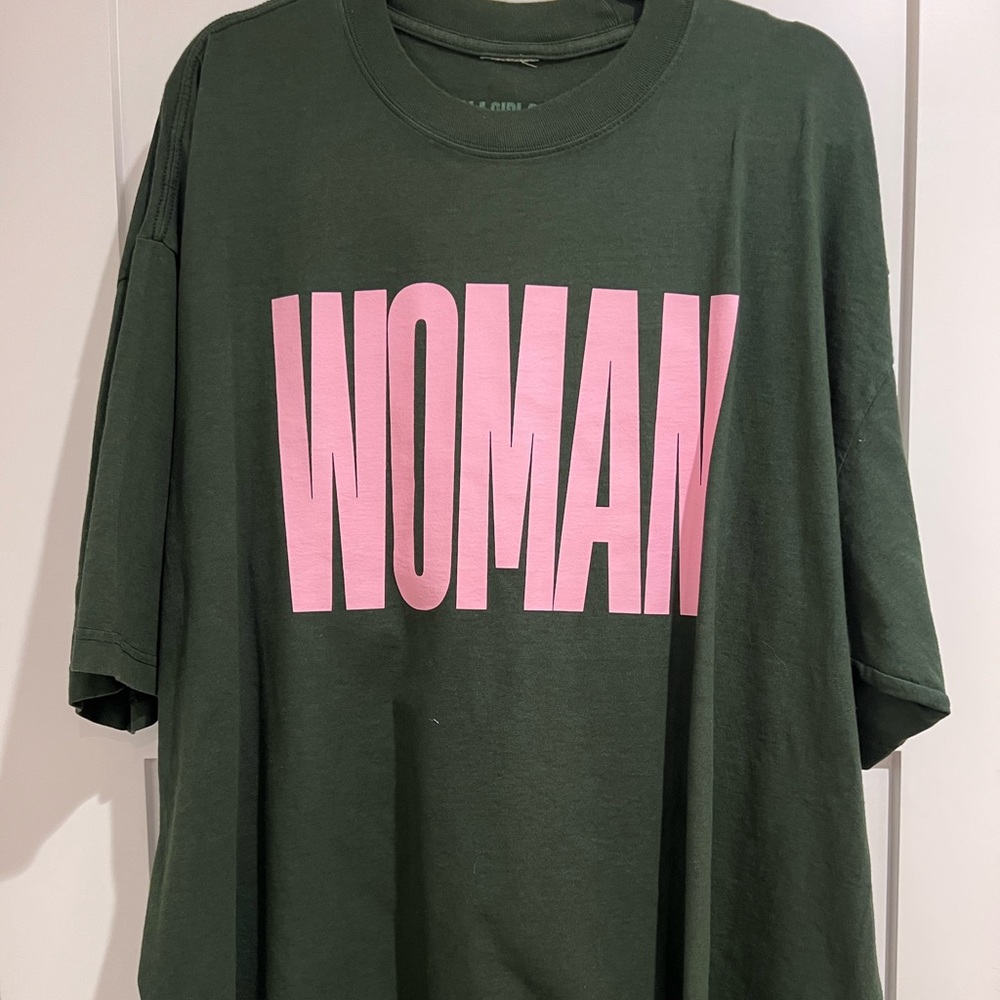 LALA oversized graphic tee